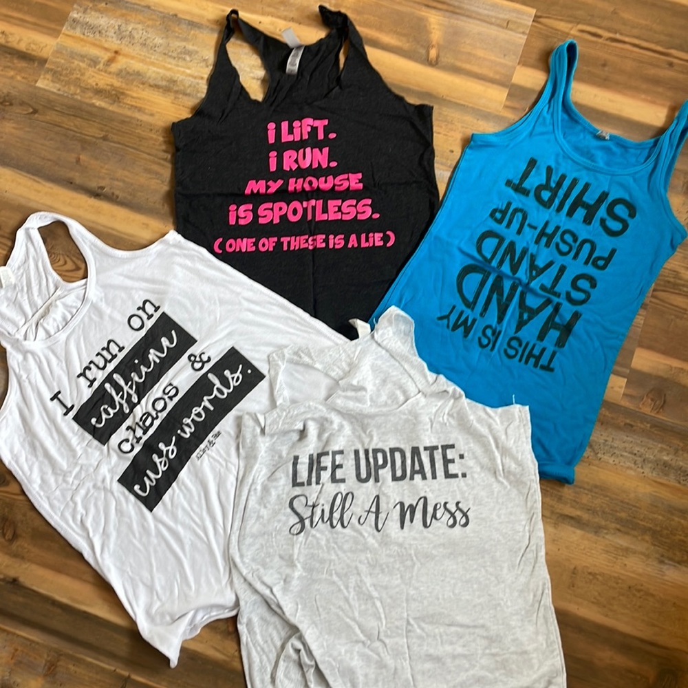 Fitness tank tops small